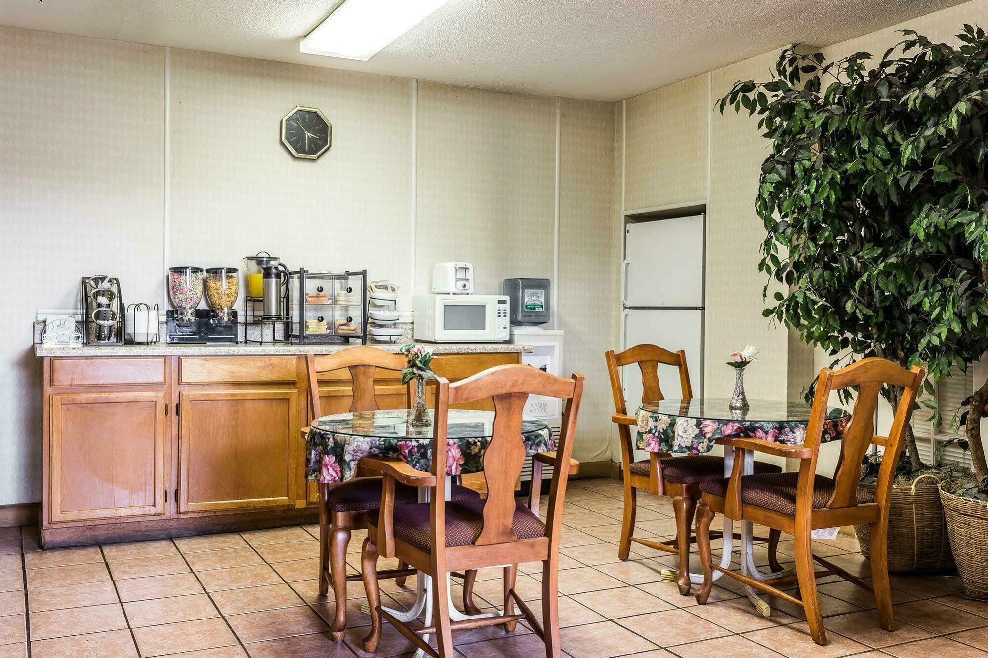 马修斯夏洛特伊克诺酒店 外观 照片